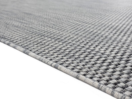 United Weavers Augusta Dominical Black (3900-10570) Rugs.