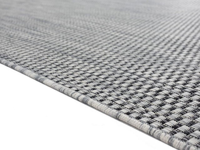 United Weavers Augusta Dominical Black (3900-10570) Rugs.