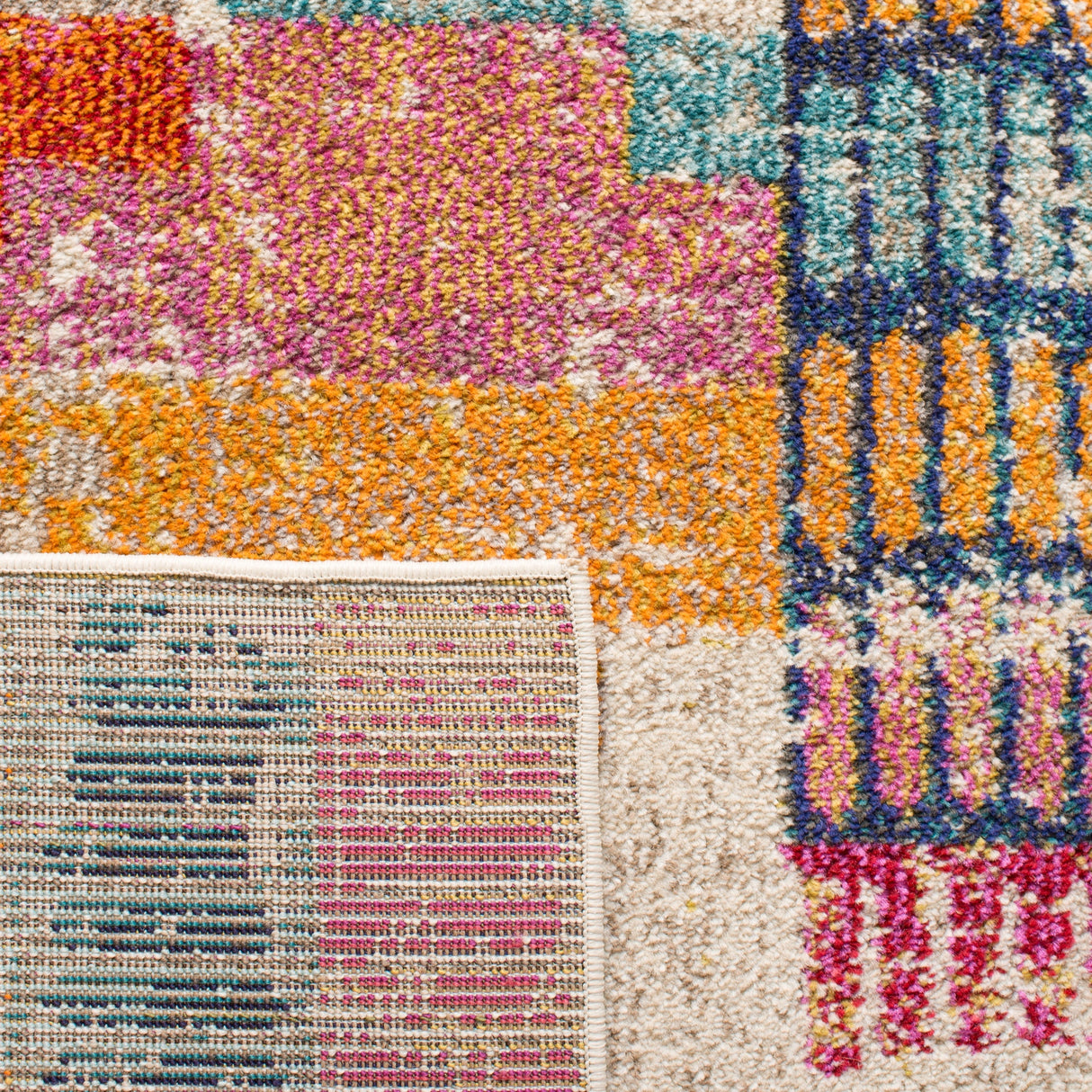 Safavieh Madison Mad417C Ivory/Multi Rug.