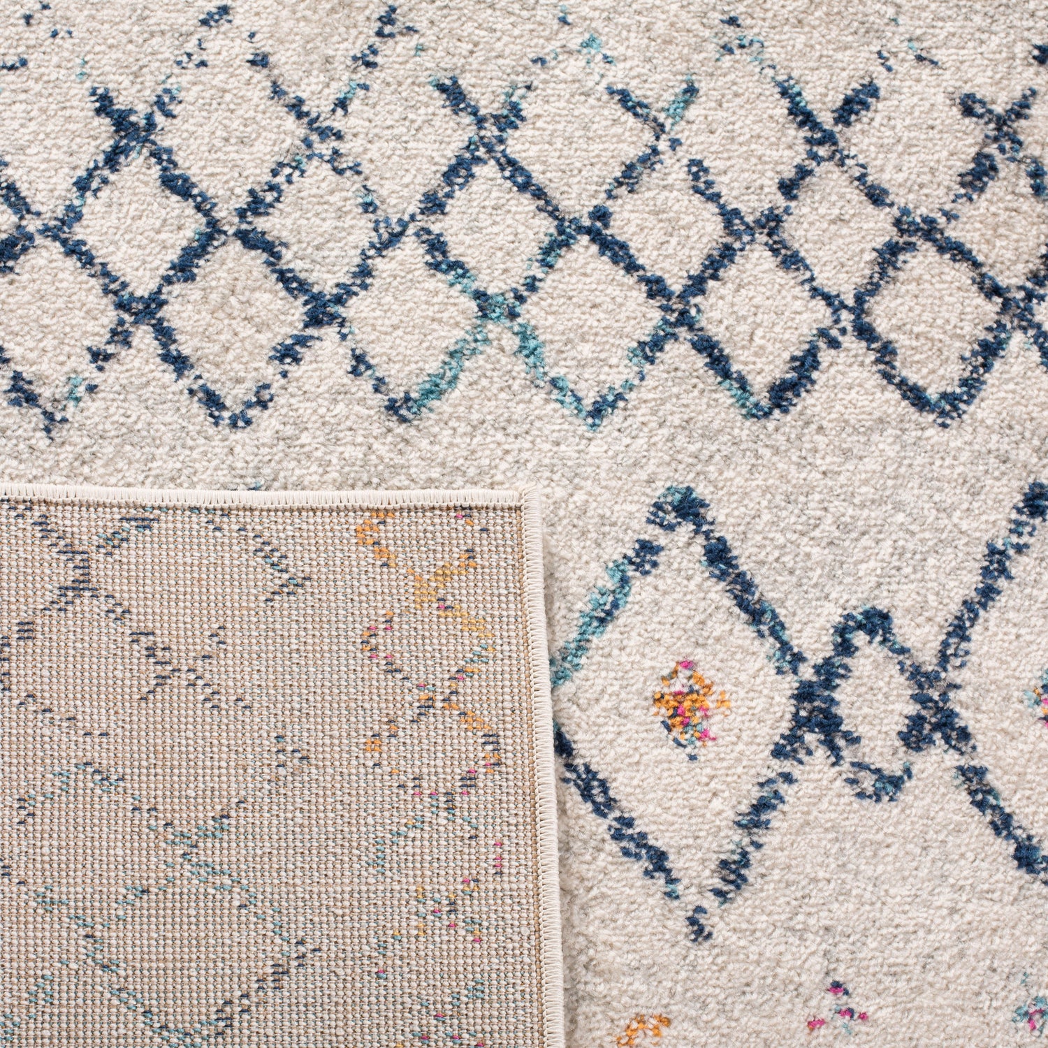 Safavieh Madison Mad798B Ivory/Dark Blue Rug.