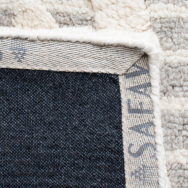 Safavieh Manhattan Man159F Grey/Ivory Rugs.