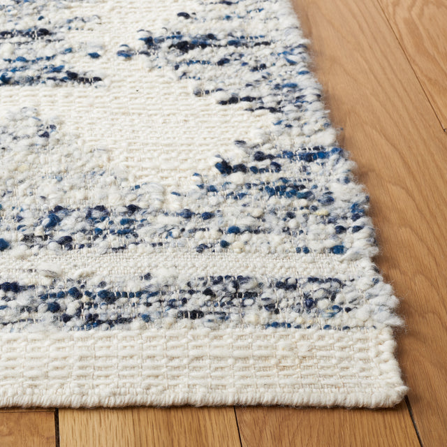 Safavieh Manhattan Man351A Ivory/Blue Rug.