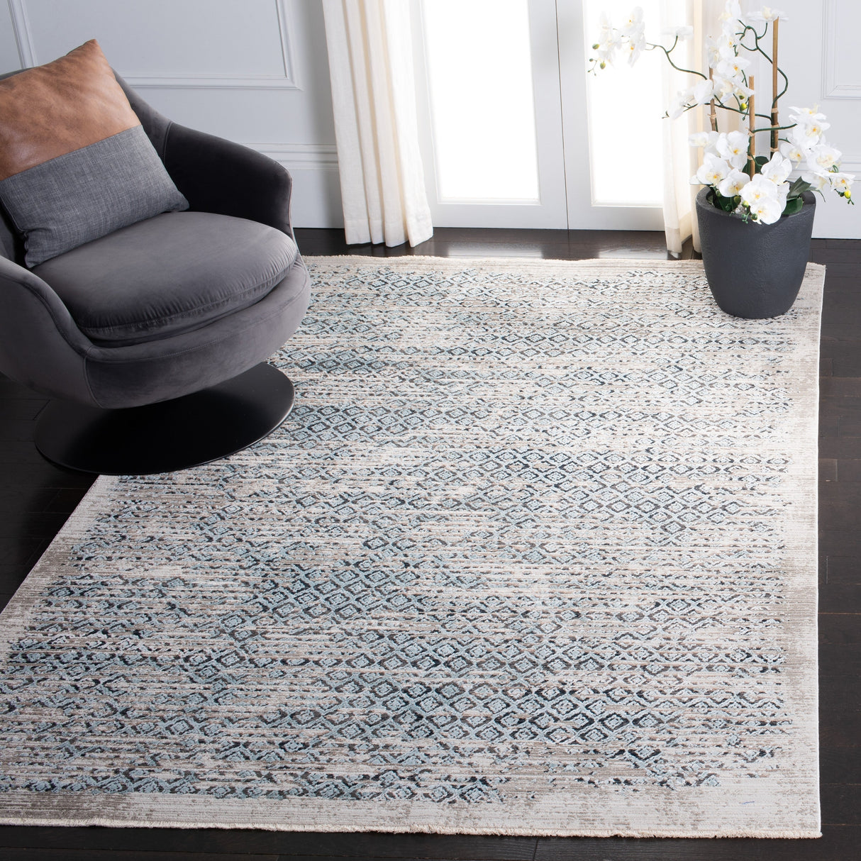 Safavieh Mayflower May257B Ivory/Blue Rugs.