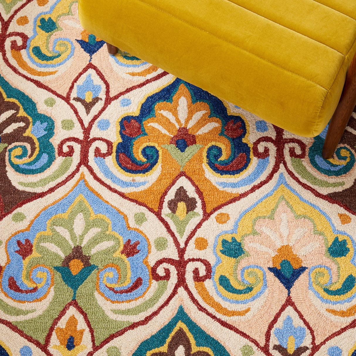 Safavieh Metro Met114B Beige/Blue Rug.