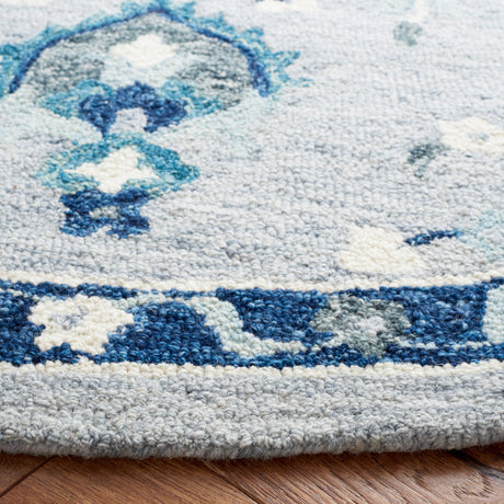 Safavieh Metro Met121M Blue/Ivory Rugs.