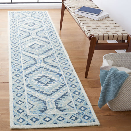 Safavieh Metro Met123M Blue/Ivory Rugs.