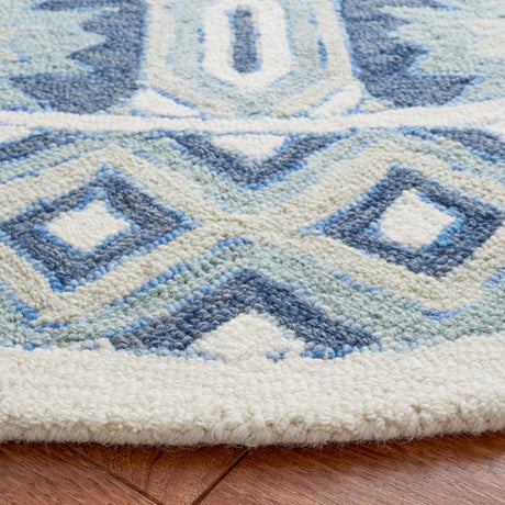 Safavieh Metro Met123M Blue/Ivory Rugs.