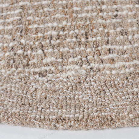 Safavieh Metro Met151T Ivory/Light Brown Rugs.