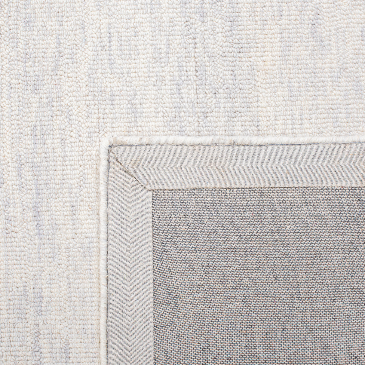 Safavieh Metro Met152A Ivory Rugs.