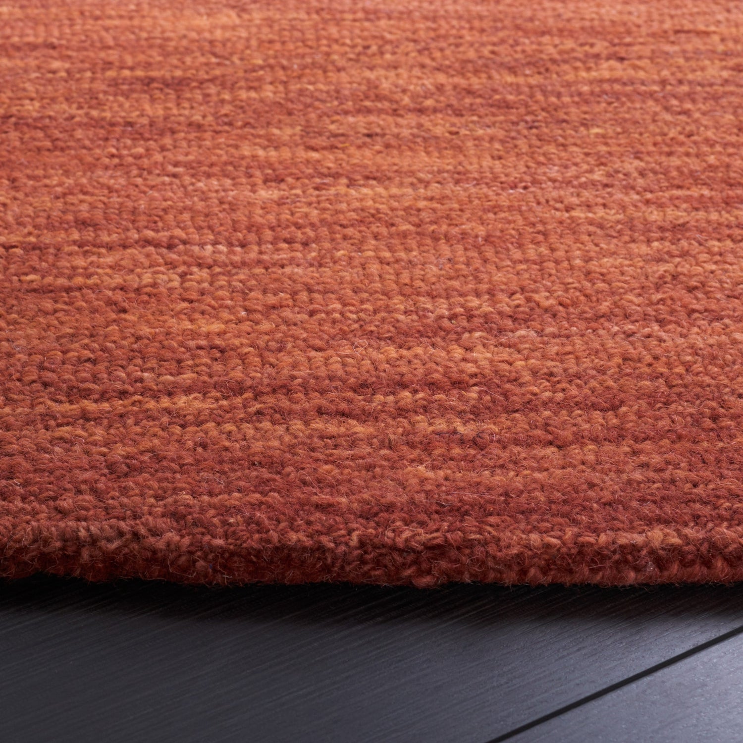 Safavieh Metro Met152P Rust Rugs.