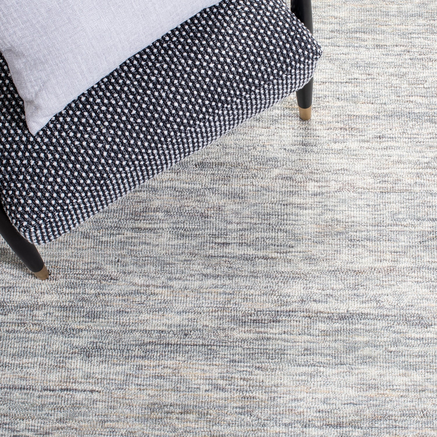 Safavieh Metro Met152W Sage/Ivory Rugs.