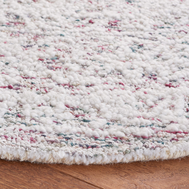 Safavieh Metro Met156Q Ivory/Red Rug.