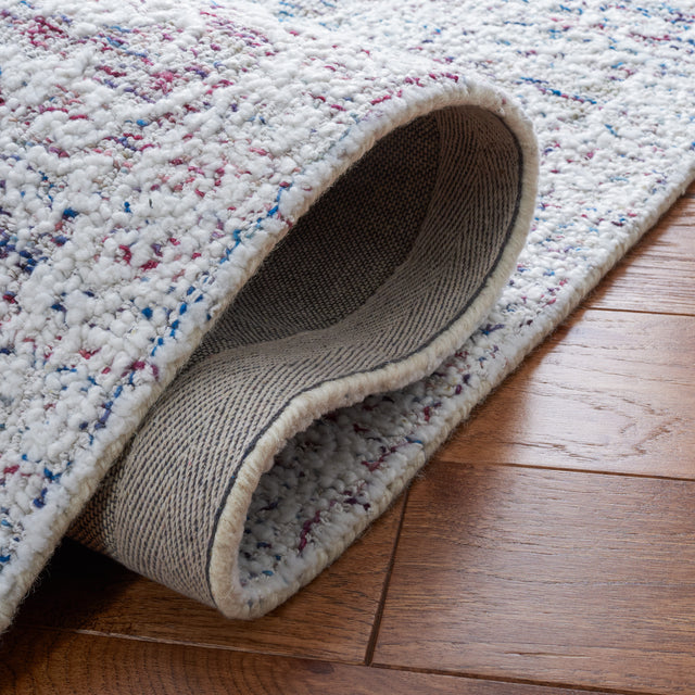 Safavieh Metro Met160Q Ivory/Red Rug.