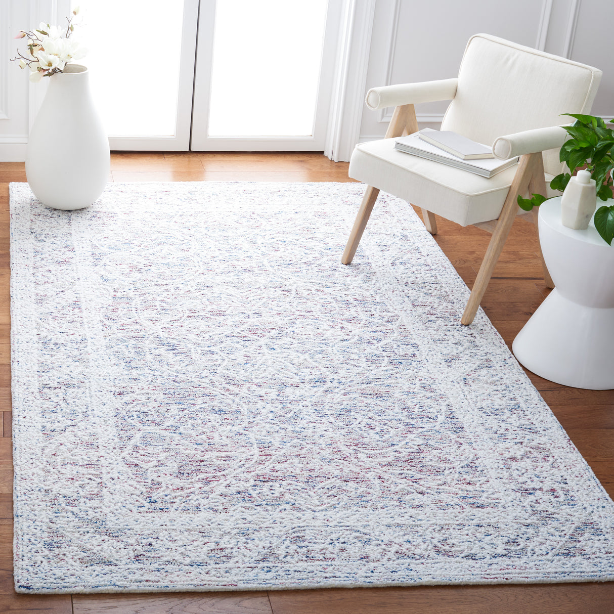 Safavieh Metro Met160Q Ivory/Red Rug.
