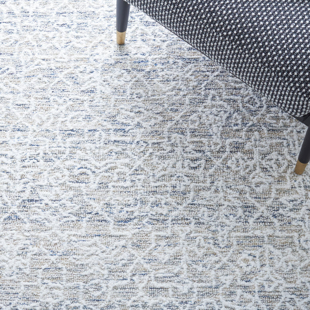 Safavieh Metro Met161B Ivory/Beige Rug.