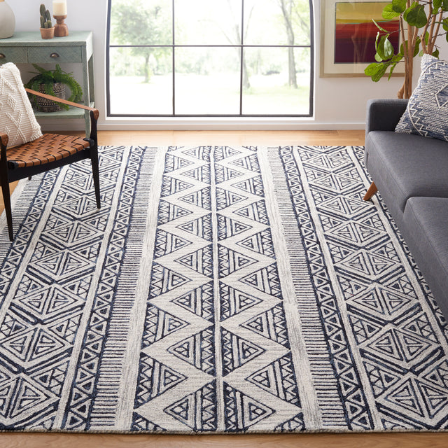 Safavieh Metro Met452M Blue/Ivory Rug.