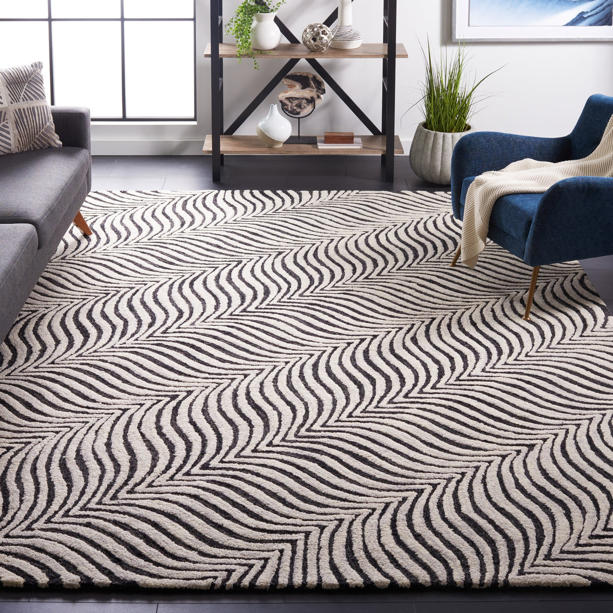 Safavieh Metro Met456Z Black/Beige Rug.