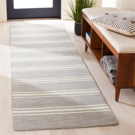 Safavieh Metro Met601F Grey/Ivory Rugs.