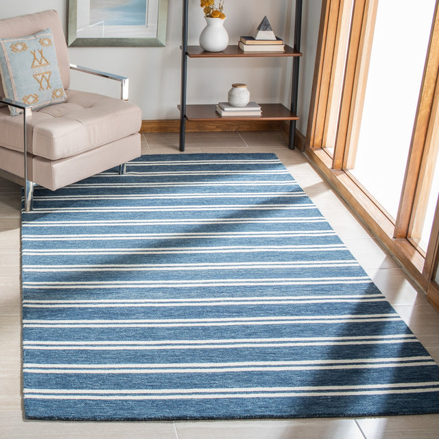 Safavieh Metro Met604M Blue/Ivory Rugs.