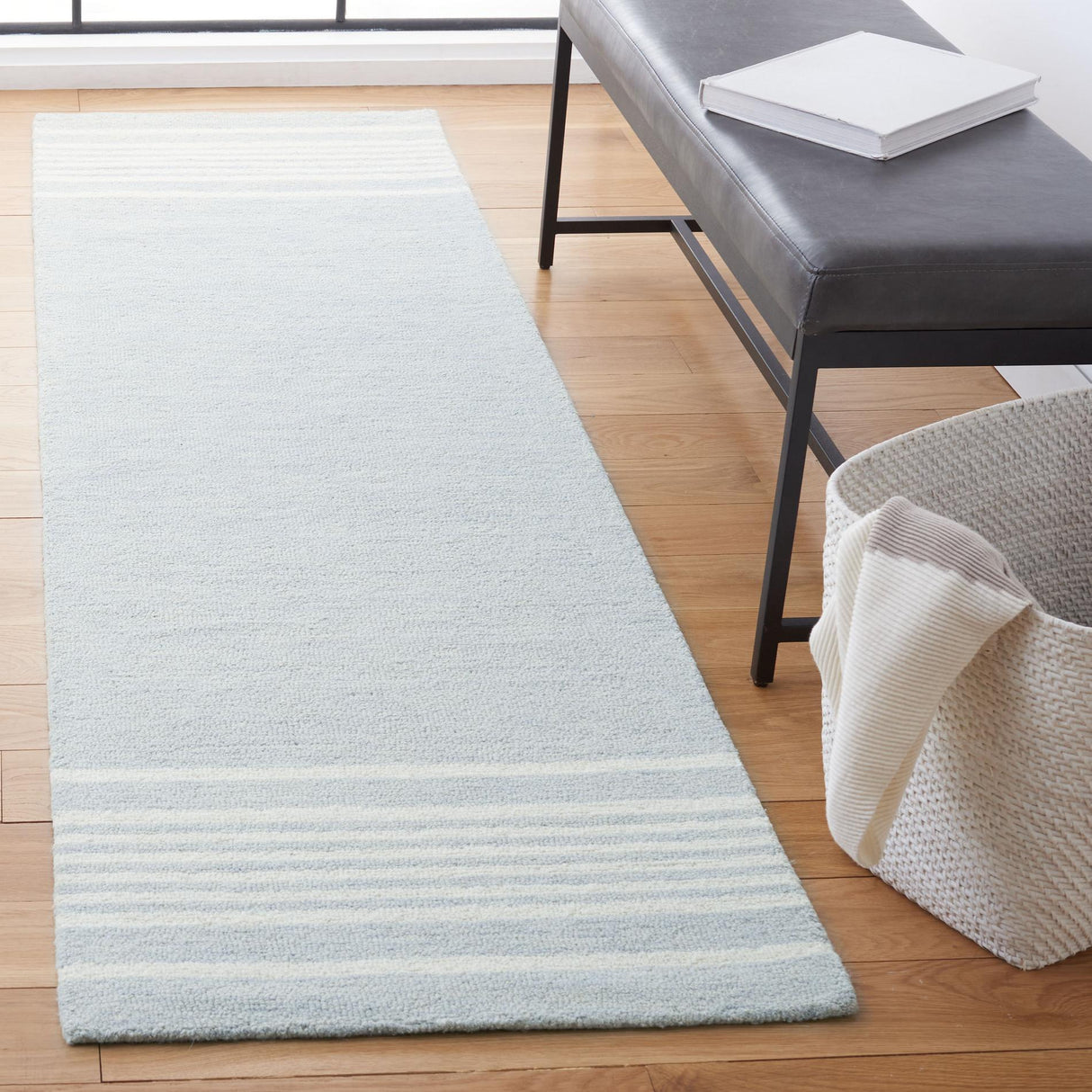 Safavieh Metro Met606F Grey/Ivory Rugs.