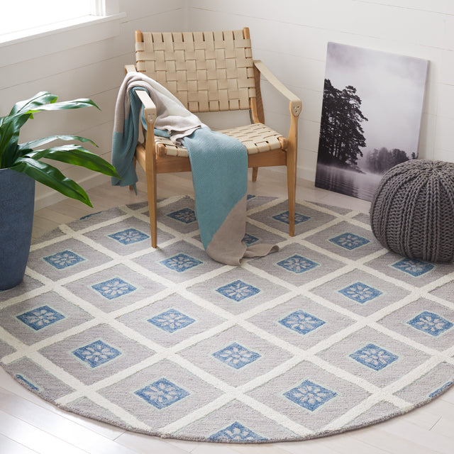 Safavieh Metro Met705L Blue/Ivory Rug.