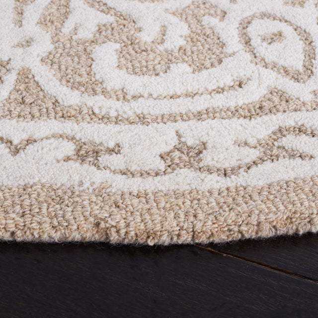 Safavieh Metro Met706T Ivory/Brown Rug.