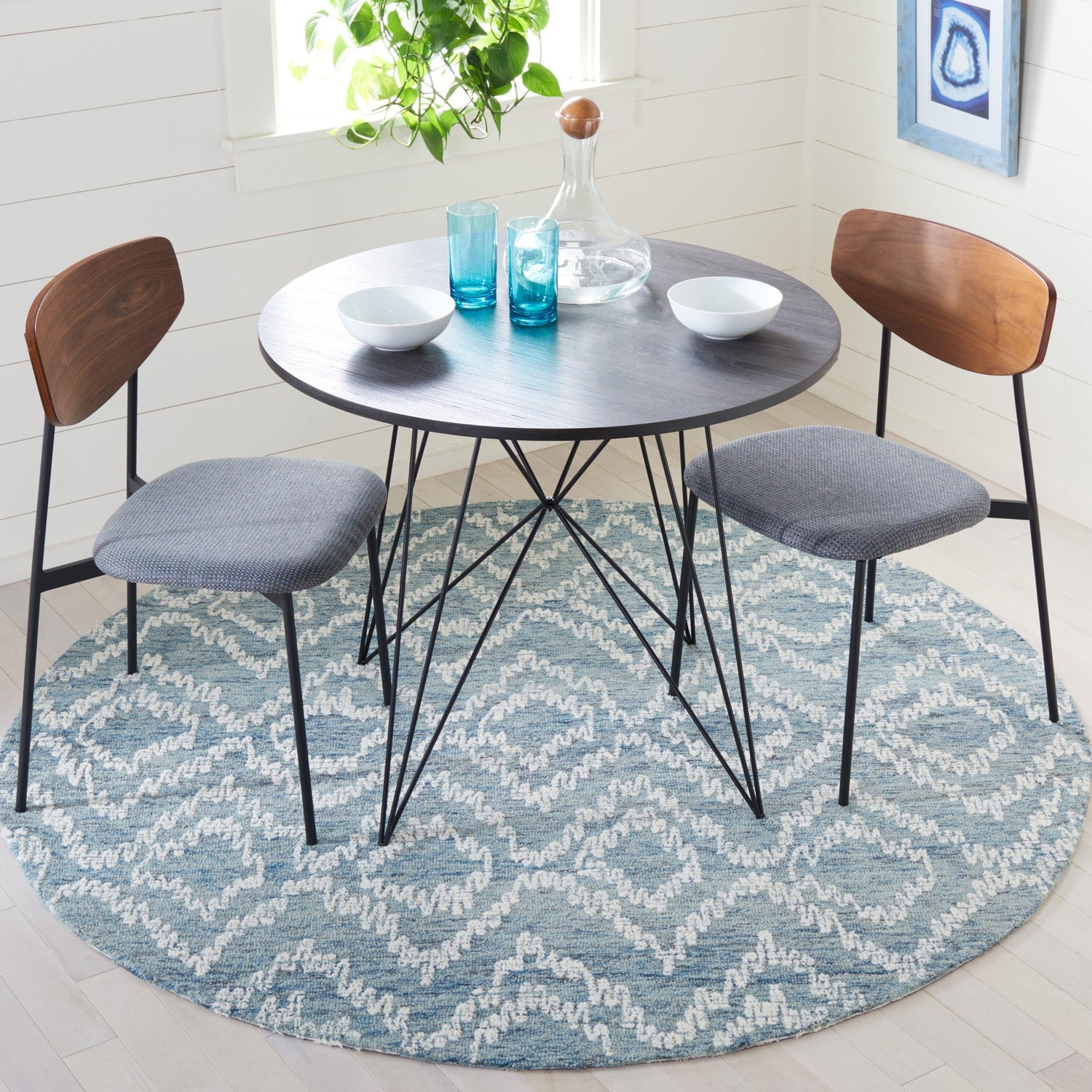 Safavieh Metro Met801M Natural/Blue Rugs.