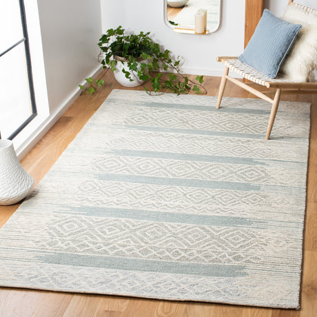 Safavieh Metro Met804F Natural/Light Grey Rugs.