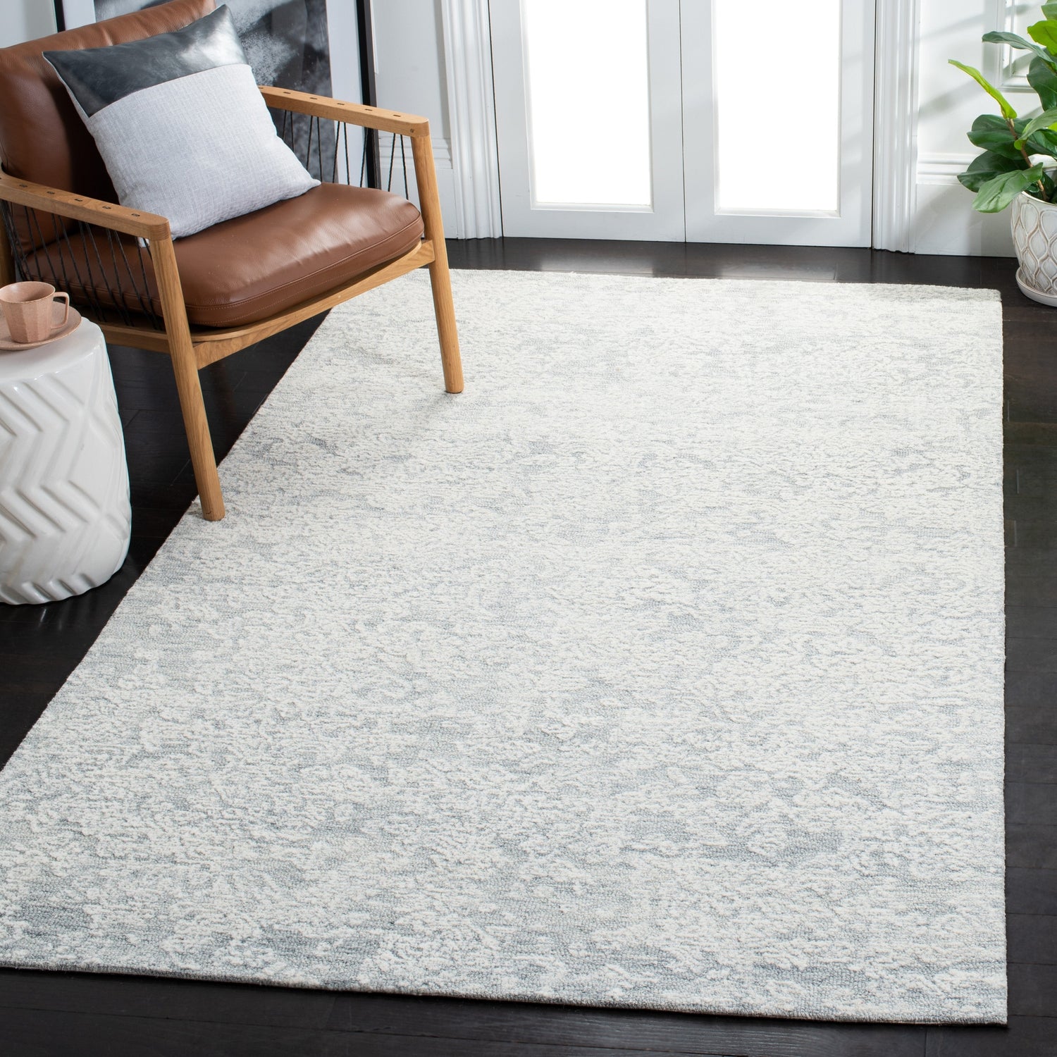 Safavieh Metro Met805F Light Grey Rugs.