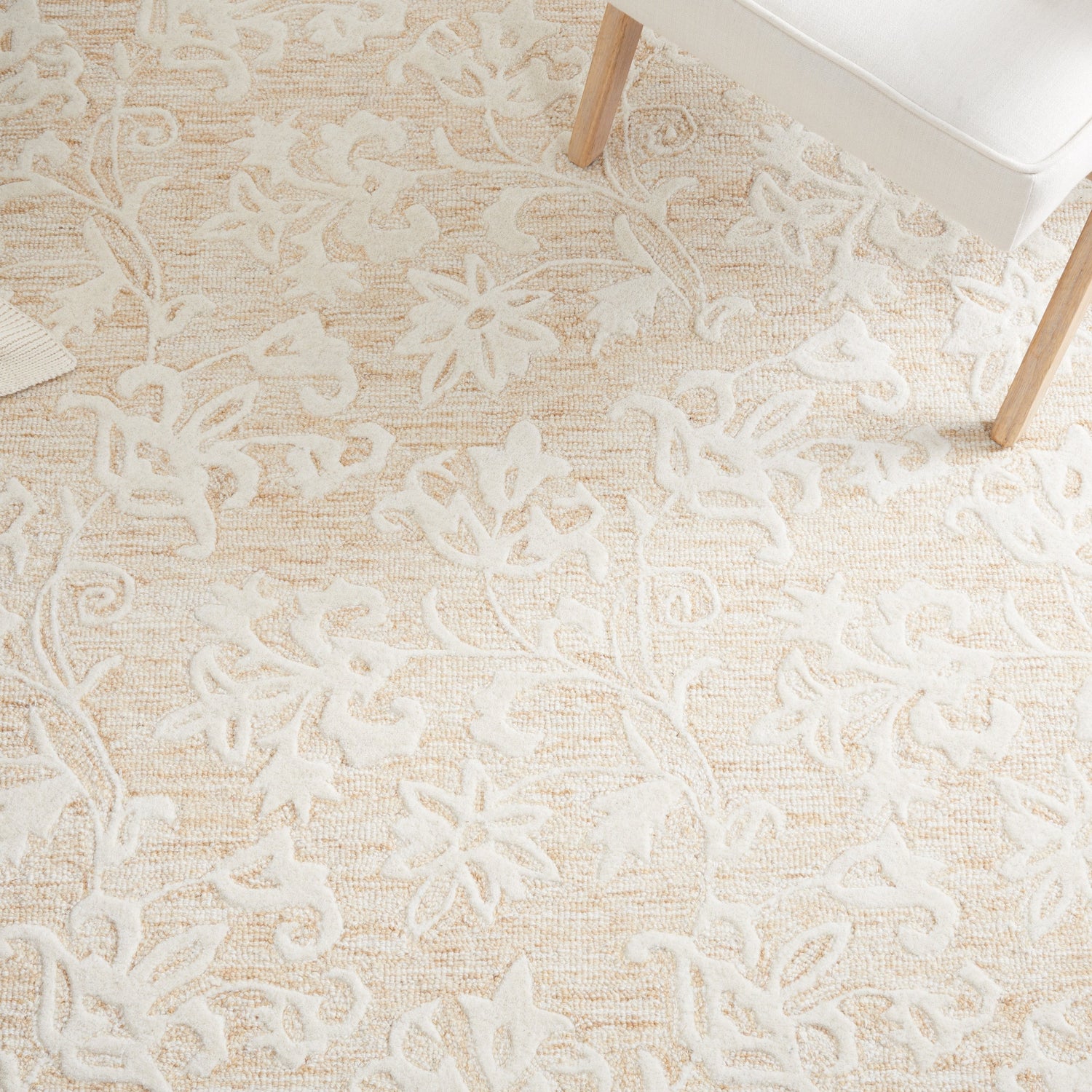 Safavieh Metro Met853D Gold/Ivory Rug.