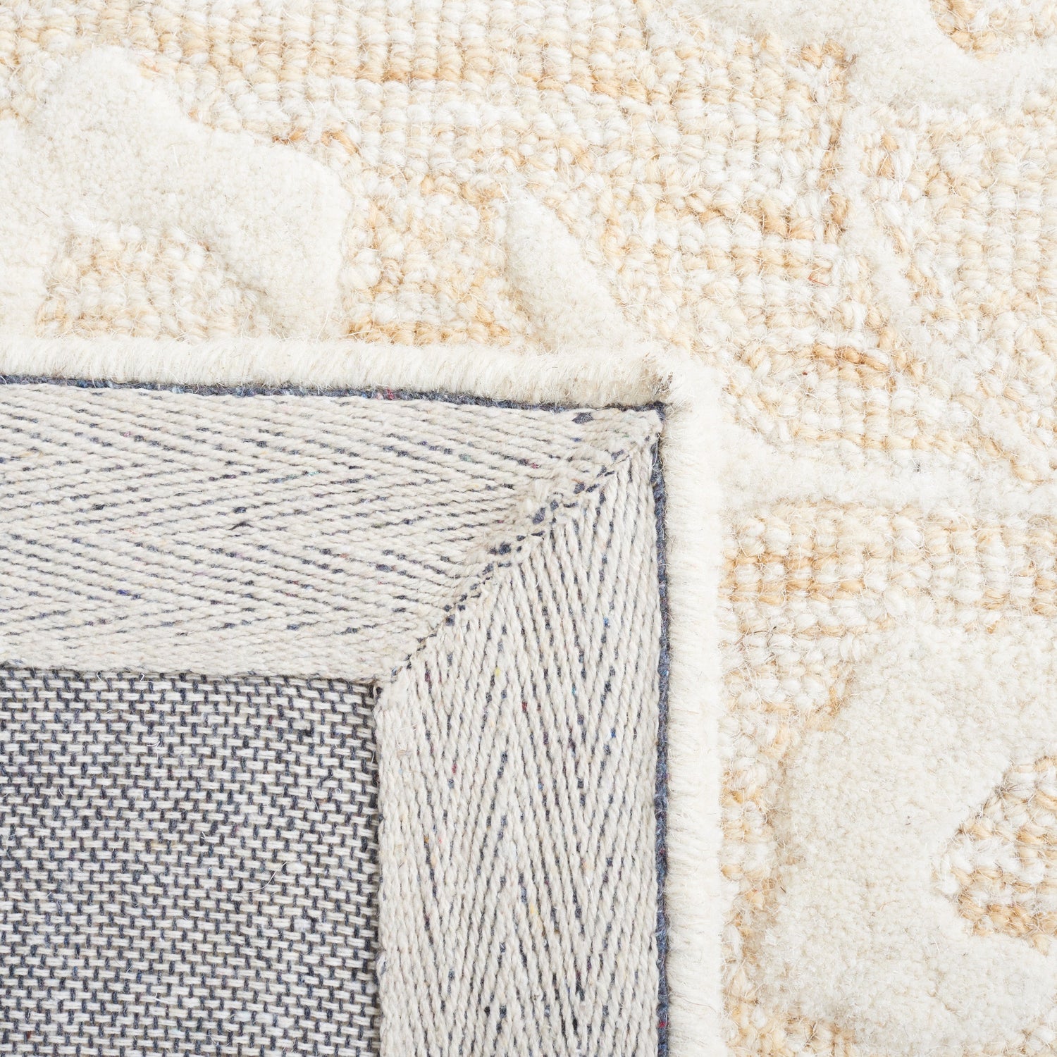 Safavieh Metro Met853D Gold/Ivory Rug.