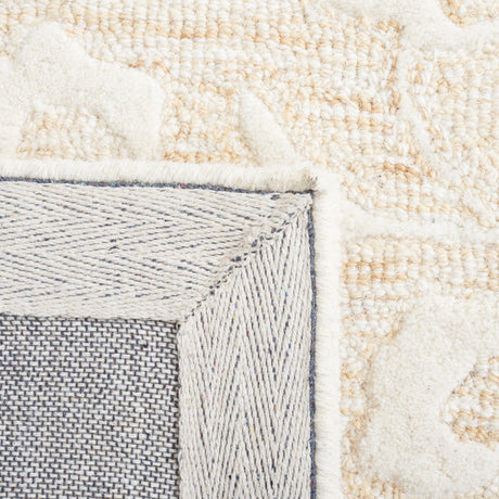 Safavieh Metro Met853D Gold/Ivory Rug.