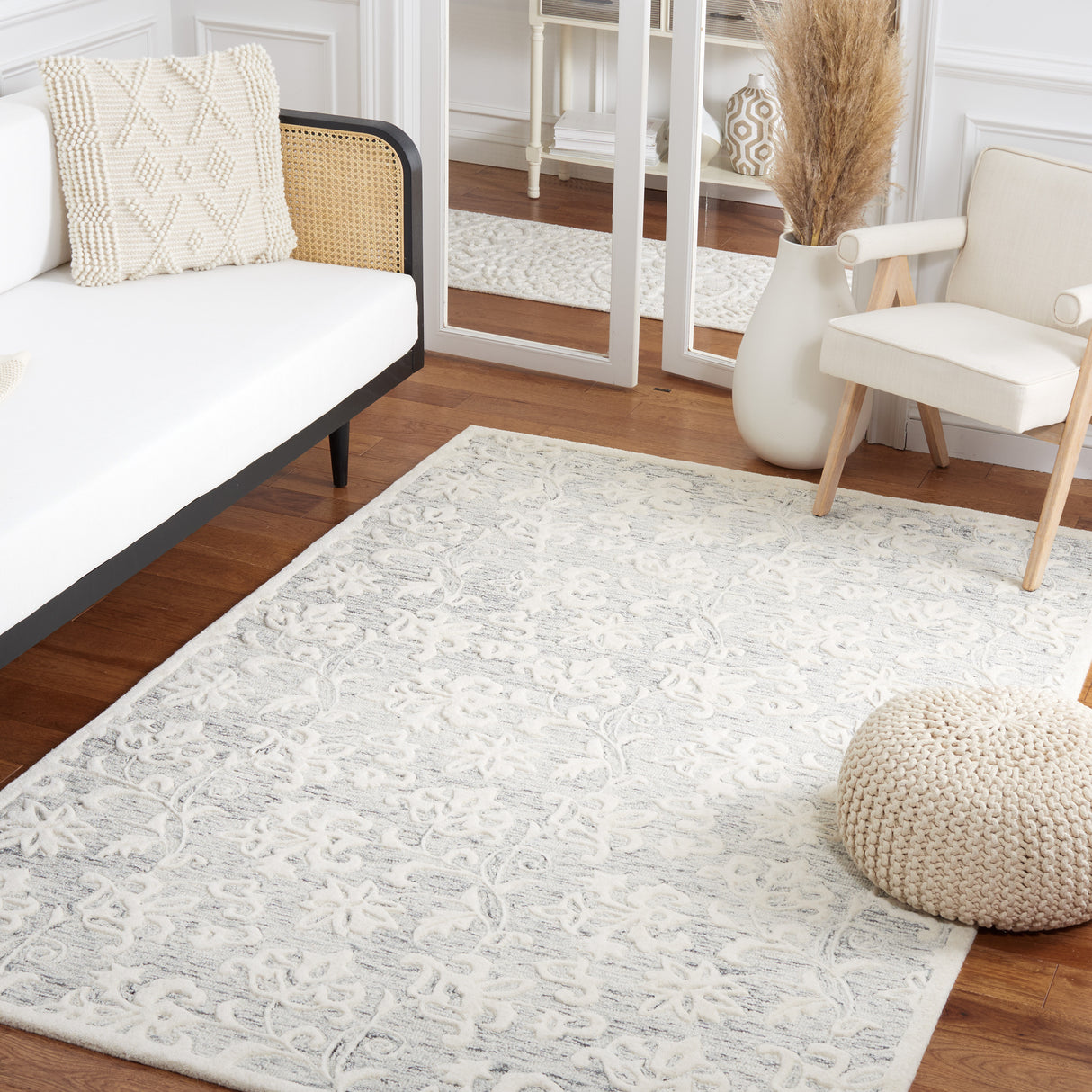Safavieh Metro Met853F Grey/Ivory Rug.