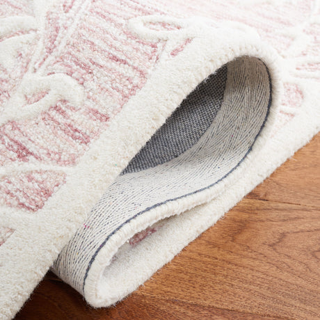 Safavieh Metro Met853U Pink/Ivory Rug.