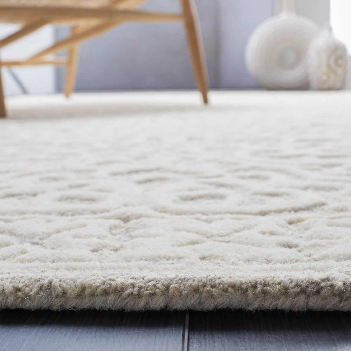 Safavieh Metro Met857G Grey/Ivory Rug.