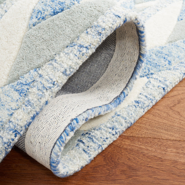 Safavieh Metro Met863M Blue/Ivory Rug.