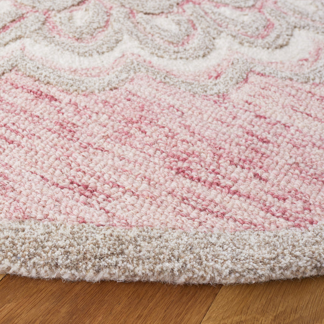 Safavieh Metro Met901U Dark Pink/Ivory Rug.