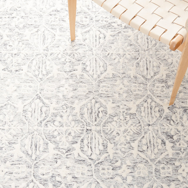 Safavieh Metro Met903F Grey/Ivory Rug.