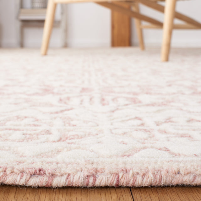 Safavieh Metro Met903U Dark Pink/Ivory Rug.