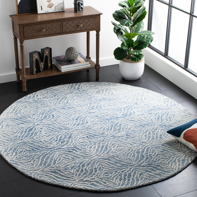 Safavieh Metro Met904M Blue/Ivory Rug.