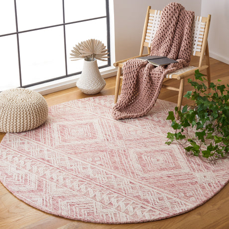 Safavieh Metro Met906U Dark Pink/Ivory Rug.