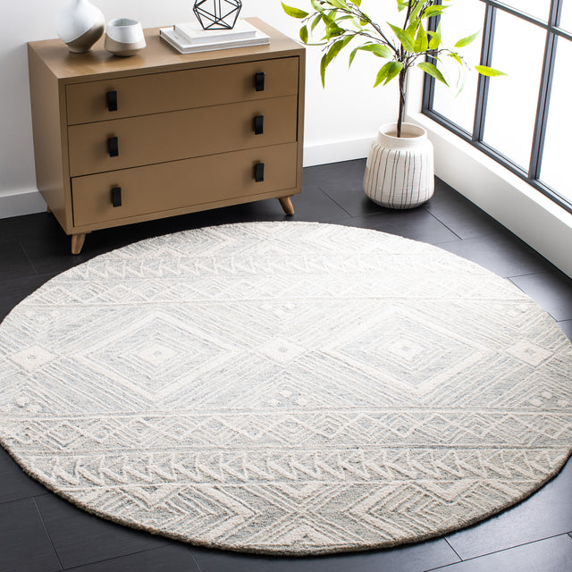 Safavieh Metro Met908F Light Grey/Ivory Rug.