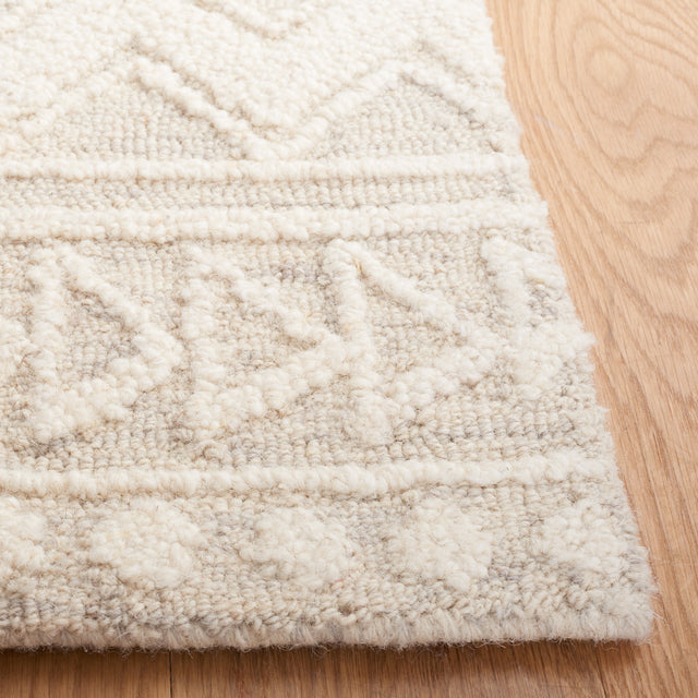 Safavieh Metro Met908G Grey/Ivory Rug.