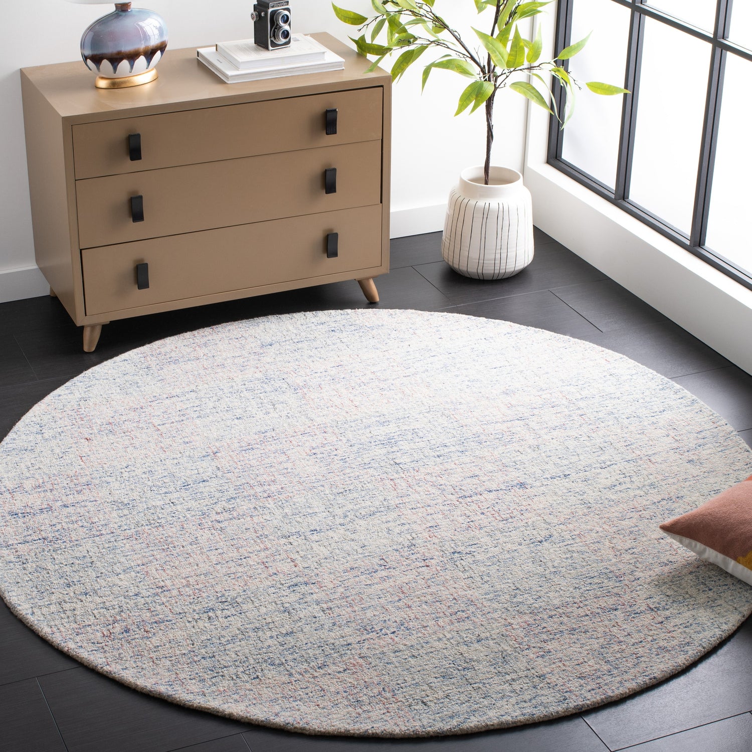 Safavieh Metro Met909M Blue/Ivory Rugs.