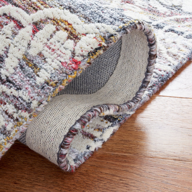 Safavieh Metro Met910Q Red/Ivory Rug.