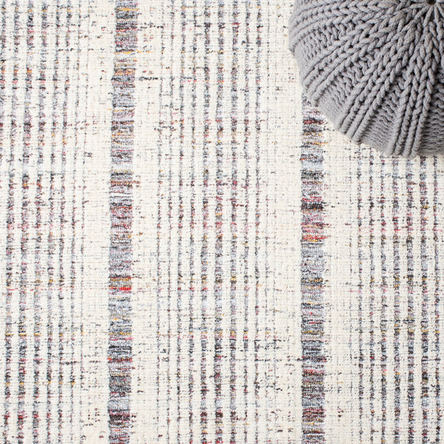 Safavieh Metro Met991Q Red/Ivory Rug.