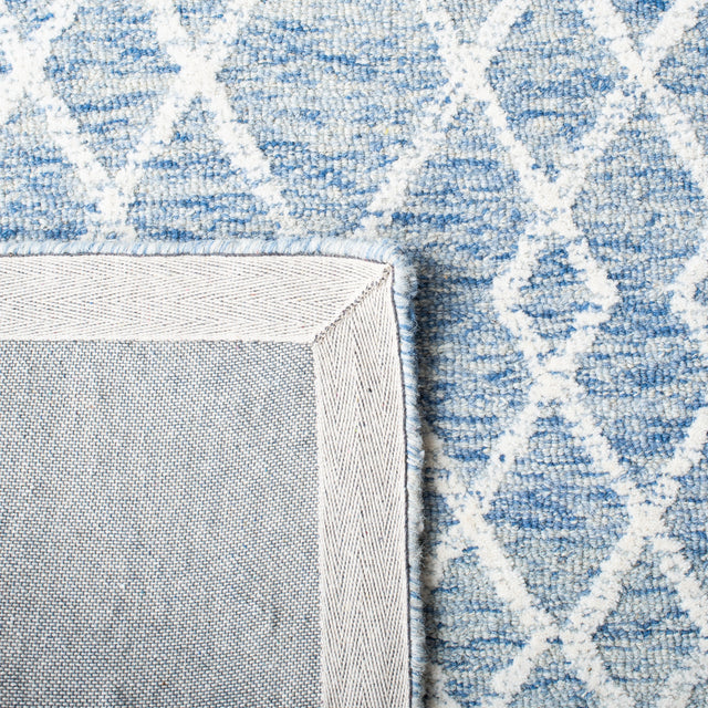 Safavieh Metro Met994M Blue/Ivory Rugs.