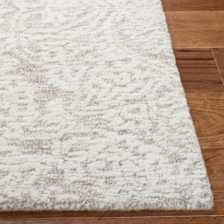 Safavieh Metro Met998A Natural/Ivory Rug.