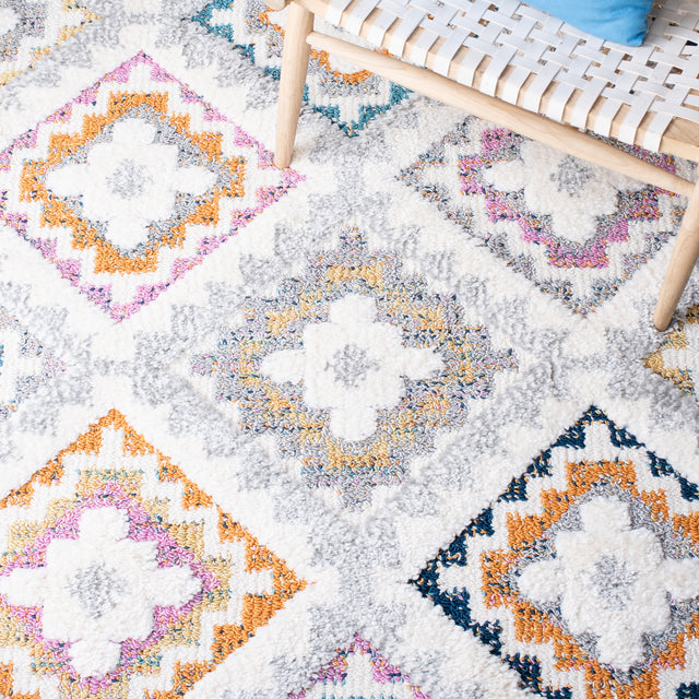 Safavieh Moroccan Fringe Shag Mfg106F Grey/Ivory Rugs.