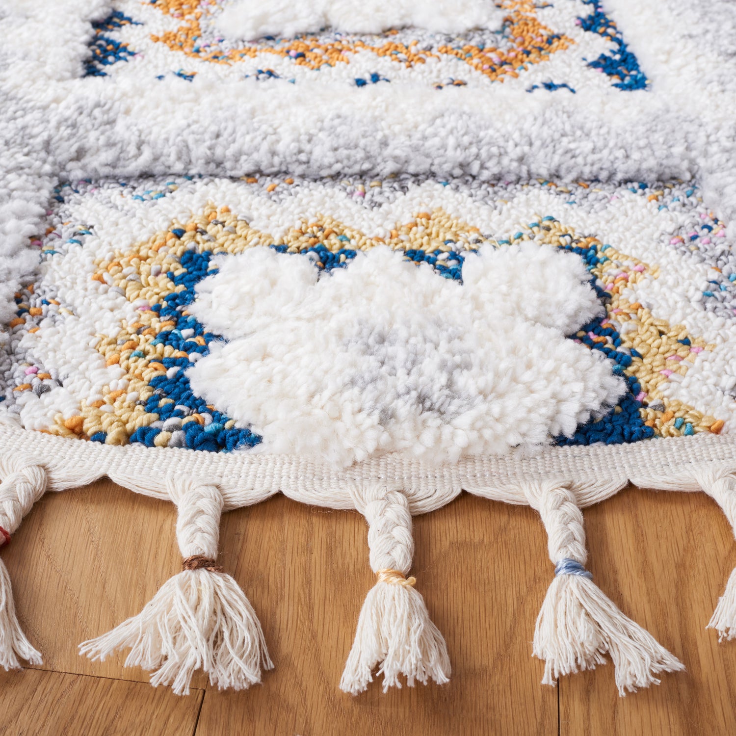 Safavieh Moroccan Fringe Shag Mfg106F Grey/Ivory Rugs.